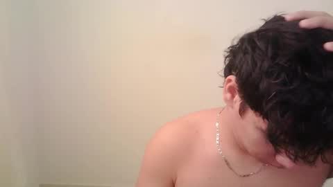 Snapshot of zeus_183 chatting on November 20, 2025, 2:06 pm zeus_183 online show from November 20, 2025, 2:06 pm