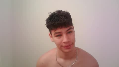 Snapshot of zeus_183 chatting on December 4, 2025, 1:31 pm zeus_183 online show from December 4, 2025, 1:31 pm