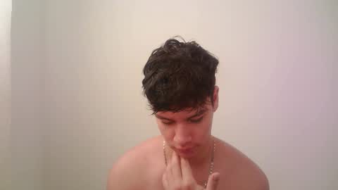 Snapshot of zeus_183 chatting on December 16, 2025, 1:16 pm zeus_183 online show from December 16, 2025, 1:16 pm