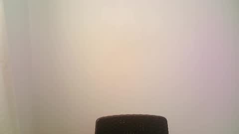 zeus_183 online show from March 17, 2026, 3:04 pm