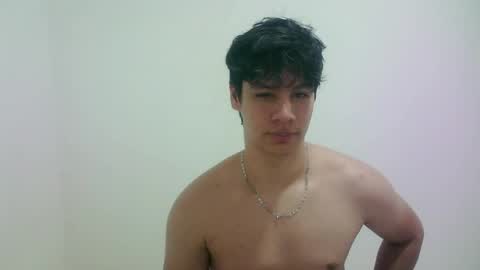 zeus_183 online show from April 2, 2026, 4:21 am