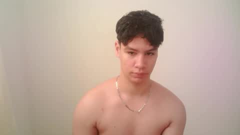 zeus_183 online show from April 13, 2026, 3:17 pm