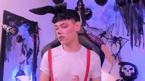 Snapshot of zeus_blaze chatting on October 9, 2025, 12:58 pm zeus_blaze online show from October 9, 2025, 12:58 pm