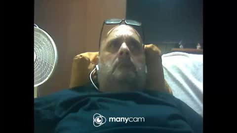 Snapshot of zeusdioss chatting on May 2, 2026, 3:44 am zeusdioss online show from May 2, 2026, 3:44 am