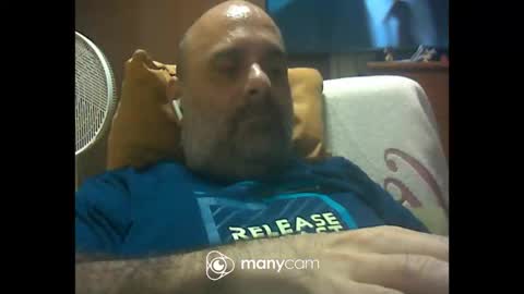 Snapshot of zeusdioss chatting on May 13, 2026, 4:21 am zeusdioss online show from May 13, 2026, 4:21 am