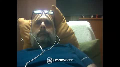 Snapshot of zeusdioss chatting on May 24, 2026, 11:04 am zeusdioss online show from May 24, 2026, 11:04 am