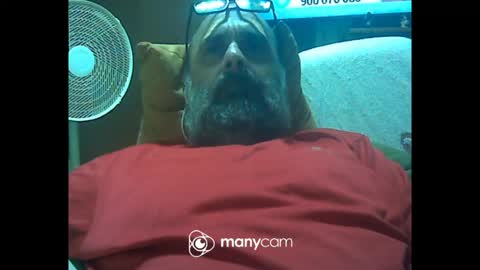 Snapshot of zeusdioss chatting on June 18, 2026, 12:22 am zeusdioss online show from June 18, 2026, 12:22 am