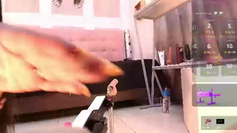 ZHAMIRA  ANDRES online show from July 24, 2026, 9:35 pm