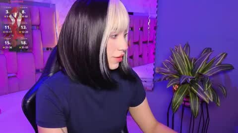 Zhara  online show from April 6, 2026, 12:50 pm