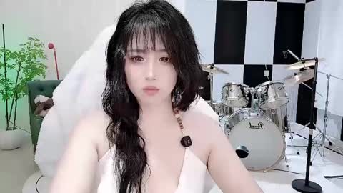 Snapshot of zhen0 chatting on October 6, 2025, 6:05 pm zhen online show from October 6, 2025, 6:05 pm