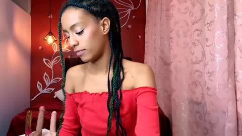 Zia Green online show from January 10, 2025, 3:06 pm