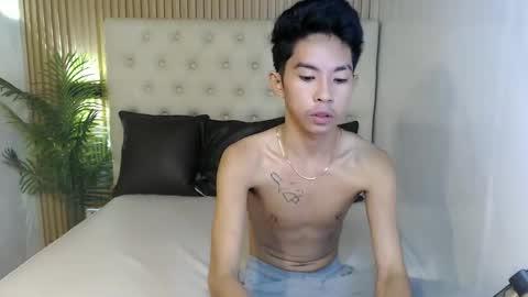 zian_smithx online show from January 10, 2026, 11:42 pm