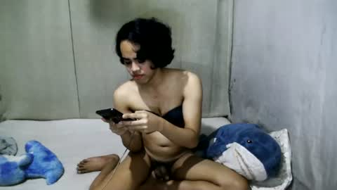 zianzamora4 online show from July 28, 2026, 6:20 pm