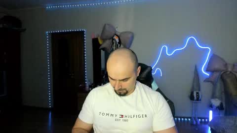 Ziesh online show from March 1, 2026, 6:32 pm