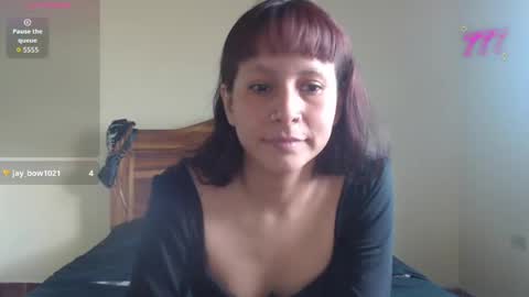 Snapshot of ziggyblunt chatting on June 4, 2026, 4:46 pm ziggyblunt online show from June 4, 2026, 4:46 pm