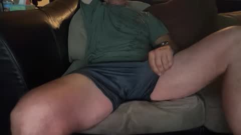 Snapshot of zimmy22 chatting on October 26, 2025, 12:55 pm Zimmy22 online show from October 26, 2025, 12:55 pm