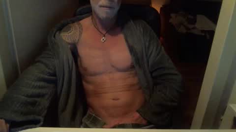 Snapshot of zioni chatting on May 5, 2026, 7:44 pm zioni online show from May 5, 2026, 7:44 pm