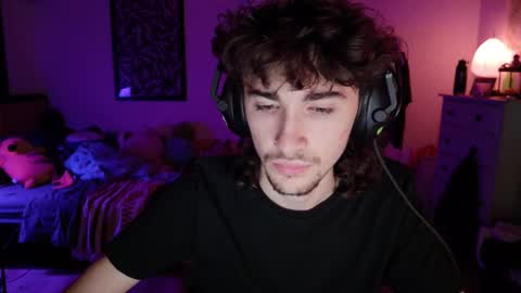 Snapshot of zipdown_ chatting on October 13, 2025, 2:44 am zipdown online show from October 13, 2025, 2:44 am