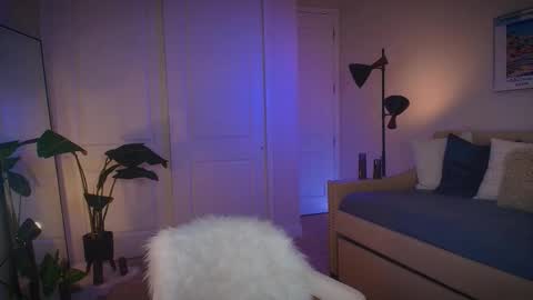 Zara  Join next live  at 5PM EST  online show from October 16, 2025, 9:38 pm