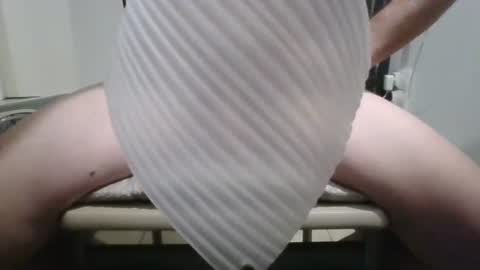 Snapshot of zobilov chatting on February 8, 2025, 4:57 pm zobilov online show from February 8, 2025, 4:57 pm