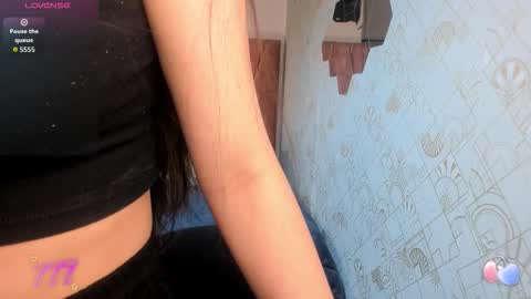 ZOE TAYLOR online show from March 18, 2026, 11:57 am