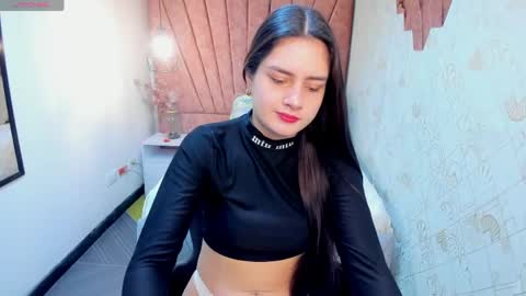 ZOE TAYLOR online show from April 17, 2026, 11:57 am