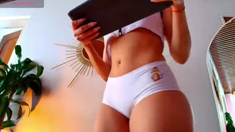 Zoe Baker online show from July 21, 2026, 6:21 pm