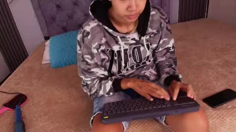 Snapshot of zoe_blake1 chatting on June 8, 2026, 4:13 am Zoe Blake online show from June 8, 2026, 4:13 am