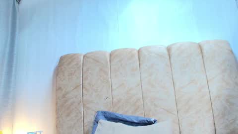 Zoe online show from January 19, 2026, 12:31 pm