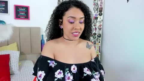 Zoe Gruber online show from January 19, 2025, 12:06 am