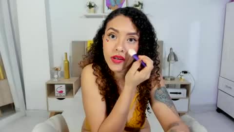Zoe Gruber online show from June 24, 2026, 12:42 am