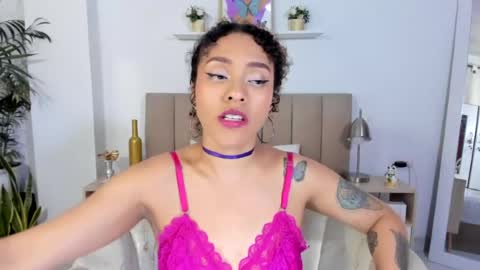 Zoe Gruber online show from August 9, 2026, 3:23 am