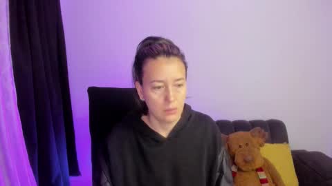 ZOE online show from February 8, 2026, 9:02 am