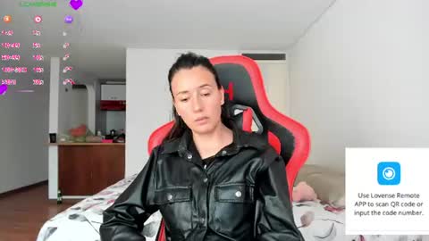 ZOE online show from June 22, 2026, 8:39 pm