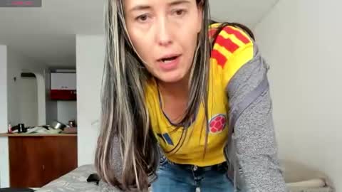ZOE online show from July 8, 2026, 8:13 pm