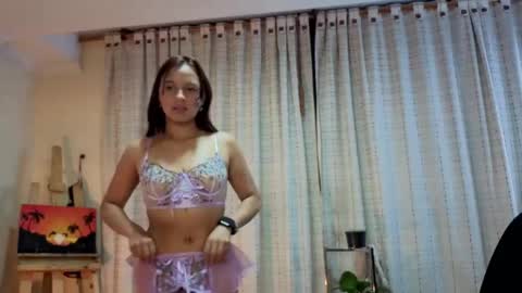 ZOE online show from May 21, 2026, 3:46 am