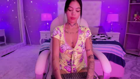 CAMILA online show from January 27, 2025, 4:01 pm