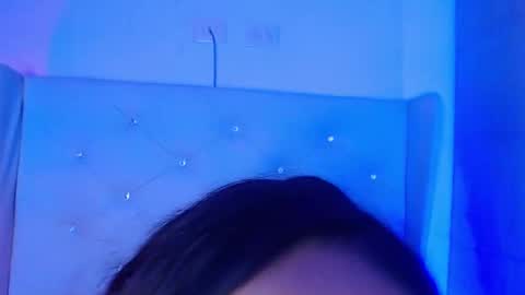 CAMILA online show from November 20, 2025, 6:13 am