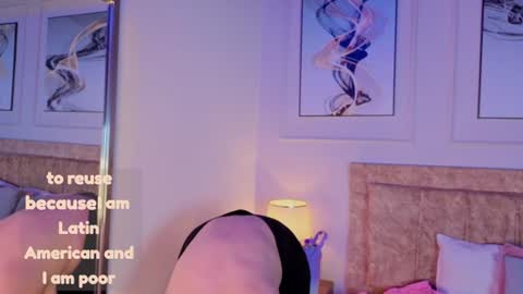 zoe_moon__ online show from July 28, 2026, 6:20 pm