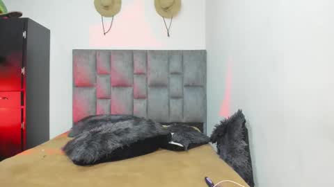 Snapshot of zoe_painn chatting on September 17, 2025, 10:00 pm She Zoe He Painn online show from September 17, 2025, 10:00 pm