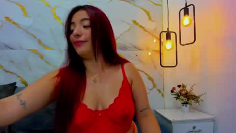 Snapshot of zoe_ross1 chatting on July 7, 2026, 11:09 pm Zoe online show from July 7, 2026, 11:09 pm