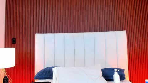 Camila Aristizabal online show from December 20, 2024, 10:32 pm