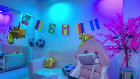 Zoe online show from July 15, 2026, 11:26 am