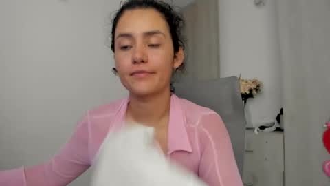 Zoe online show from July 21, 2026, 1:19 am