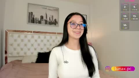 Zoe online show from July 28, 2026, 11:04 pm