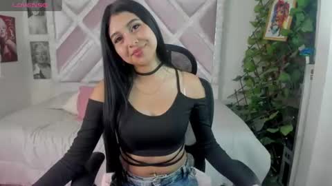 zoee_669 online show from July 16, 2026, 3:34 am