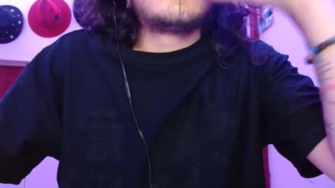 Snapshot of zoee_jhonnyy chatting on January 30, 2025, 9:47 am zoee jhonnyy online show from January 30, 2025, 9:47 am