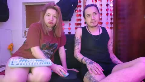 Snapshot of zoee_jhonnyy chatting on February 12, 2025, 9:52 am zoee jhonnyy online show from February 12, 2025, 9:52 am