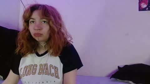 Snapshot of zoee_jhonnyy chatting on March 3, 2025, 10:38 am zoee jhonnyy online show from March 3, 2025, 10:38 am