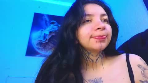 zoee jhonnyy online show from July 9, 2026, 8:18 am